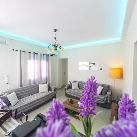 Holiday home Theo 1 *